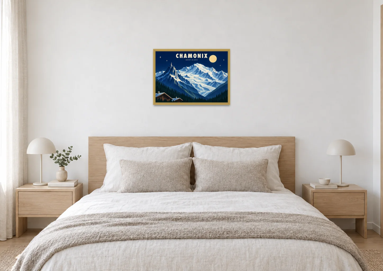 Affiche Chamonix « Chamonix, le Mont-Blanc » en A2, encadrée au-dessus d'un lit, déco scandinave